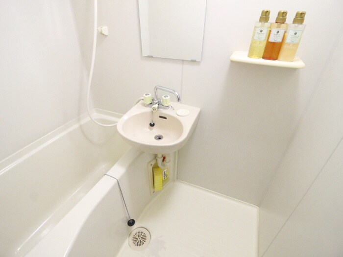 物件内観写真9　(バス／シャワールーム等)