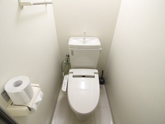 物件内観写真11　(トイレ)