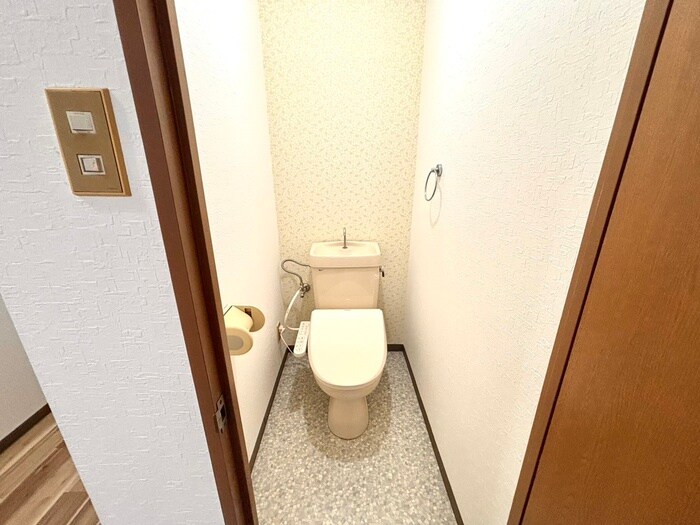 物件内観写真10　(トイレ)