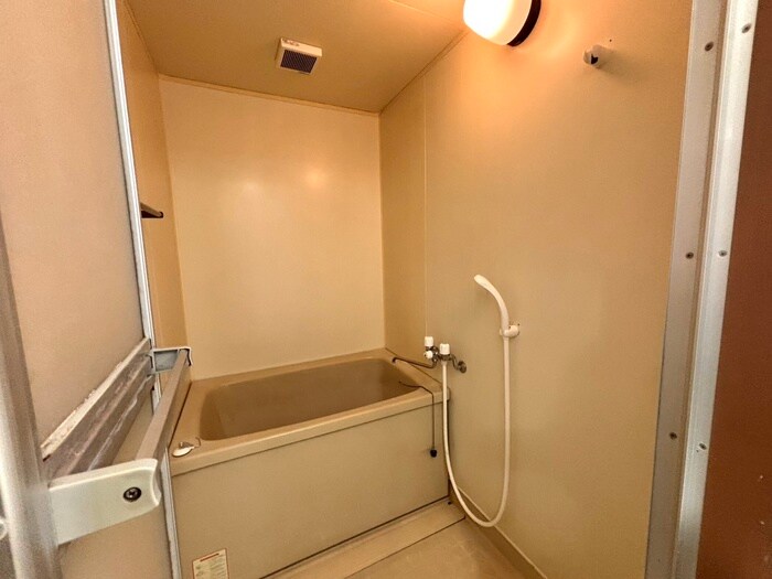 物件内観写真13　(バス／シャワールーム等)