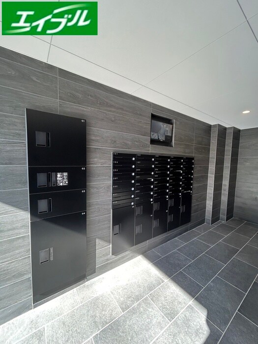 物件外観写真5　(建物設備)