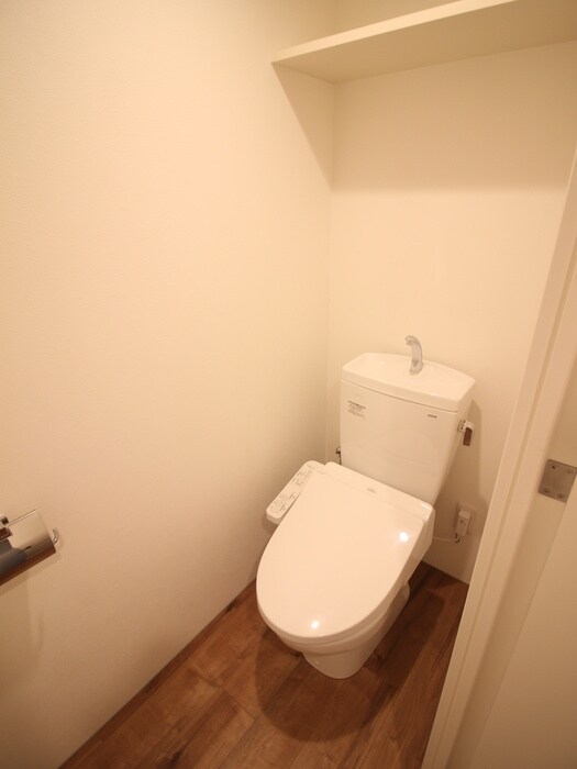 物件内観写真14　(トイレ)