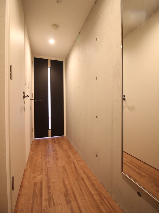 物件内観写真20　(廊下)