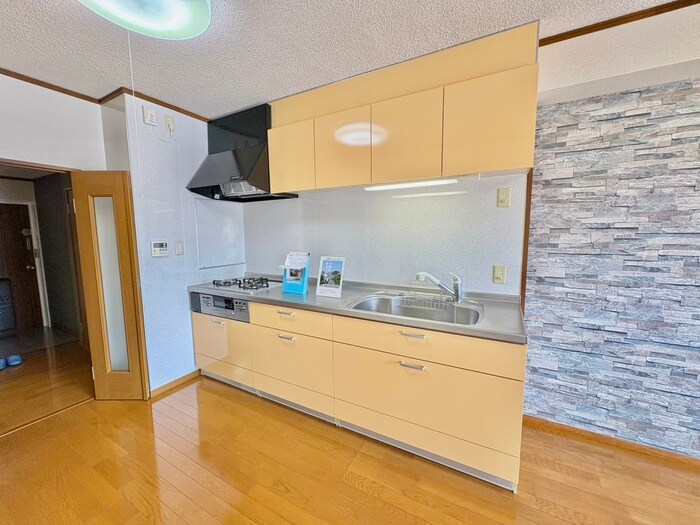 物件内観写真8　(キッチン)