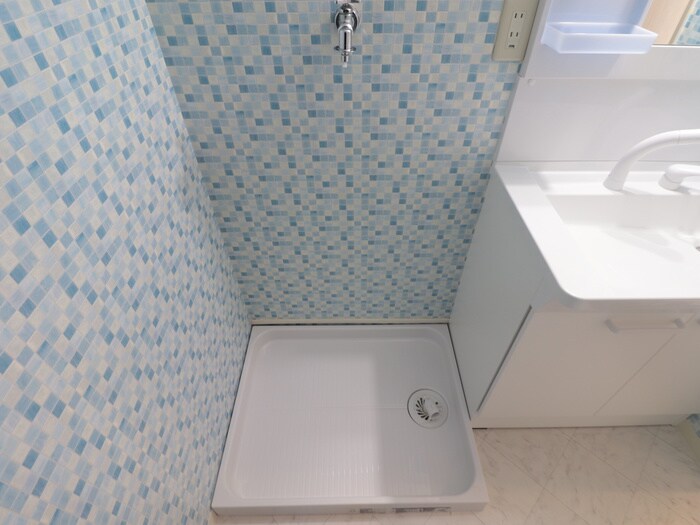 物件内観写真15　(洗濯機置場)