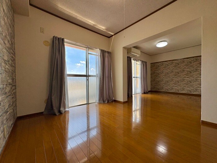 物件内観写真22　(居室)