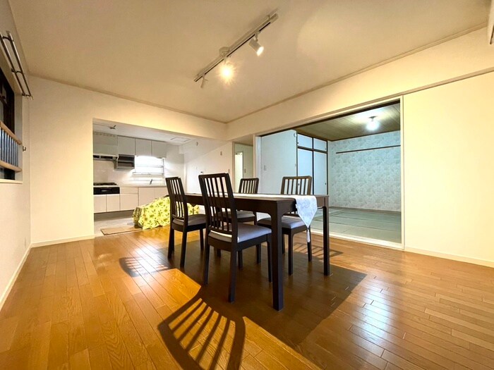 物件内観写真8　(居室)