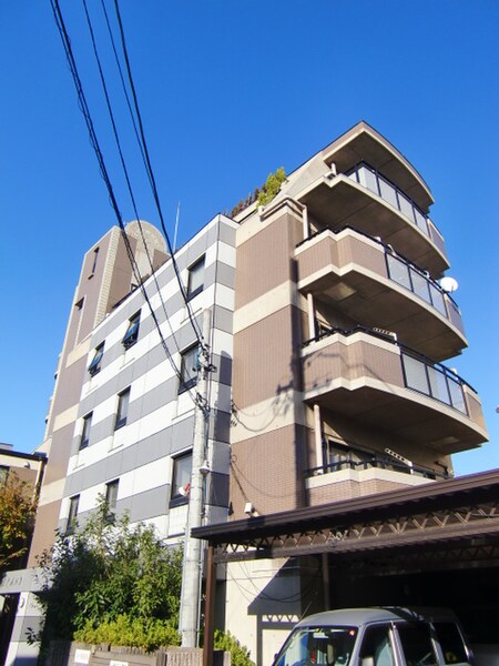 イオラニガ－デン外観写真