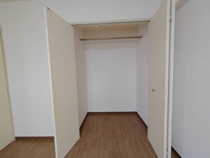 物件内観写真9　(収納)