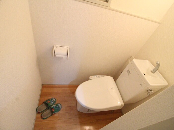 物件内観写真11　(トイレ)