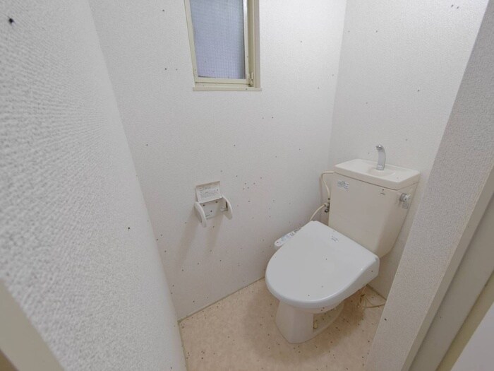 物件内観写真14　(トイレ)