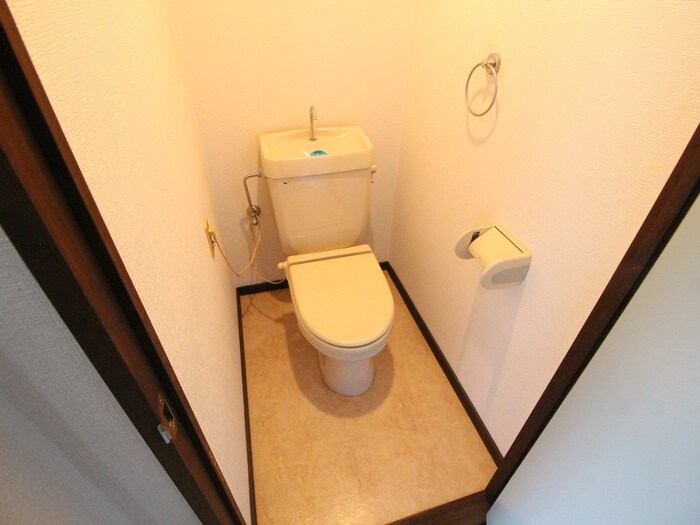 物件内観写真12　(トイレ)