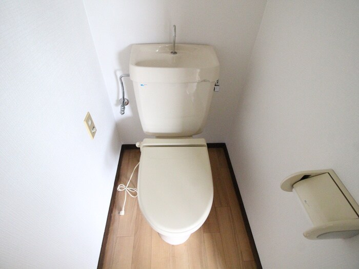 物件内観写真13　(トイレ)