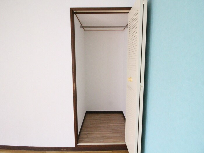 物件内観写真15　(収納)