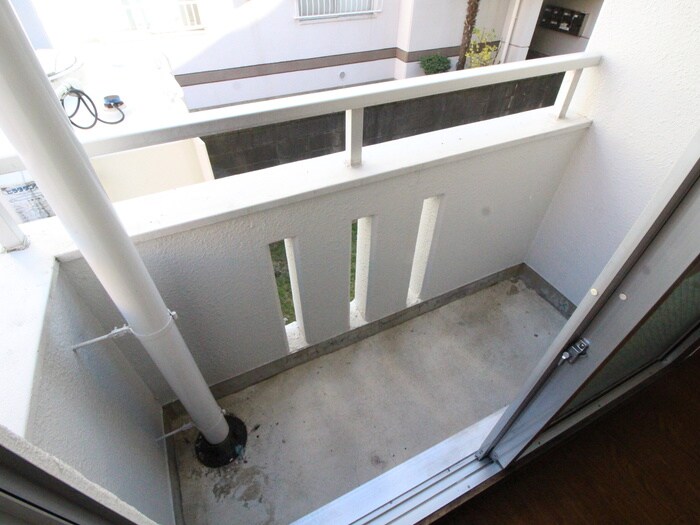 物件内観写真16　(ベランダ・バルコニー)