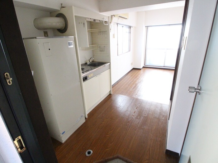 物件内観写真21　(廊下)