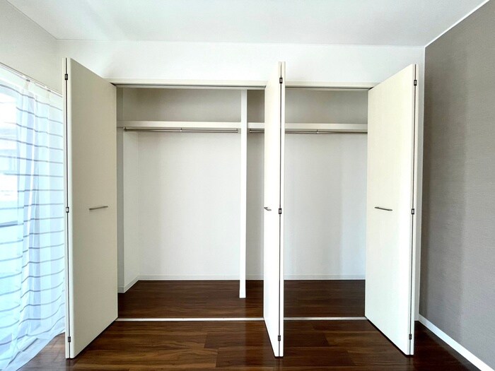 物件内観写真18　(収納)