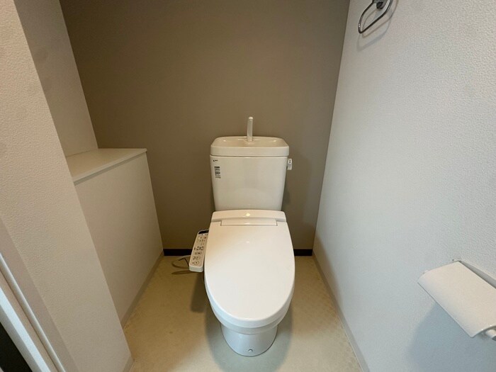 物件内観写真16　(トイレ)