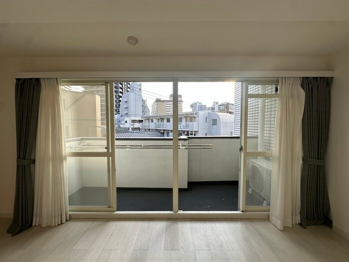 物件内観写真21　(ベランダ・バルコニー)