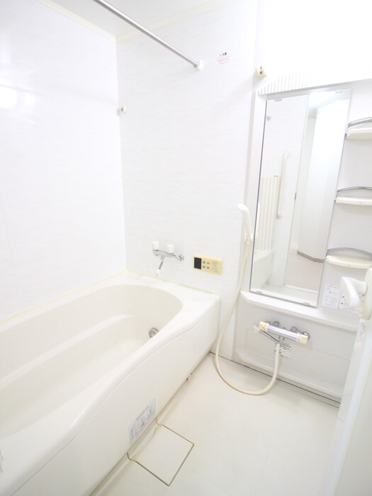 物件内観写真9　(バス／シャワールーム等)