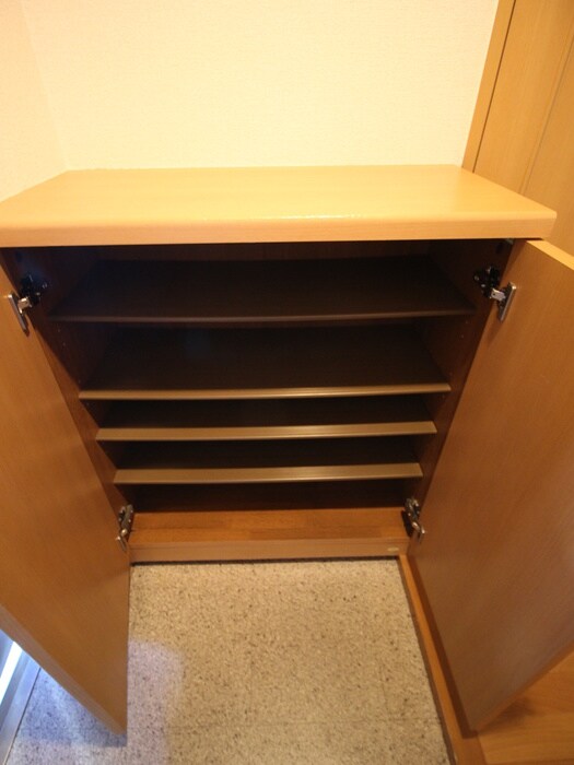 物件内観写真17　(靴箱)