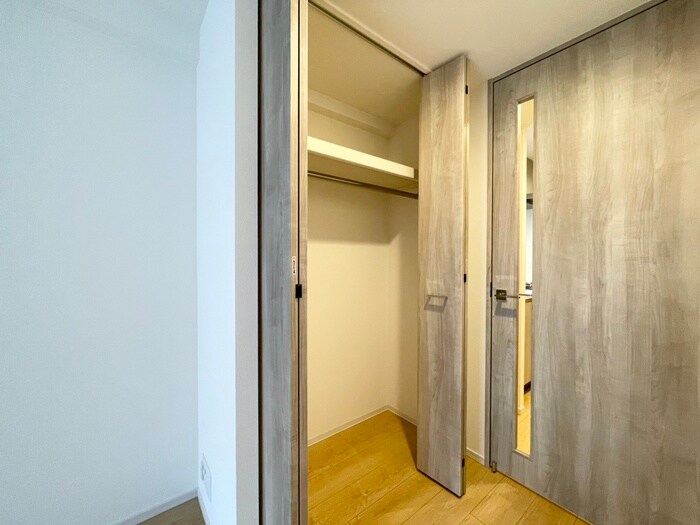 物件内観写真13　(収納)