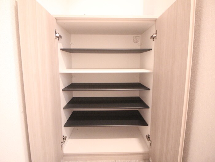 物件内観写真16　(靴箱)