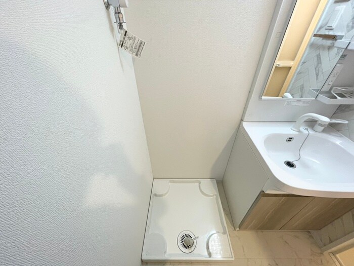 物件内観写真19　(洗濯機置場)