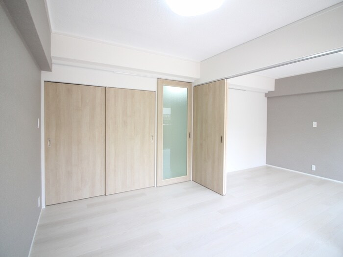 物件内観写真8　(居室)