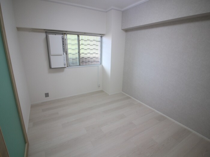 物件内観写真15　(居室)