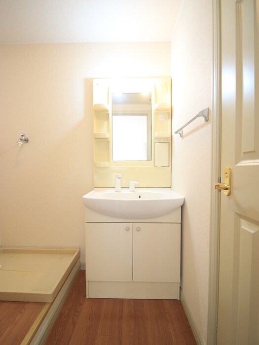 物件内観写真7　(洗面)