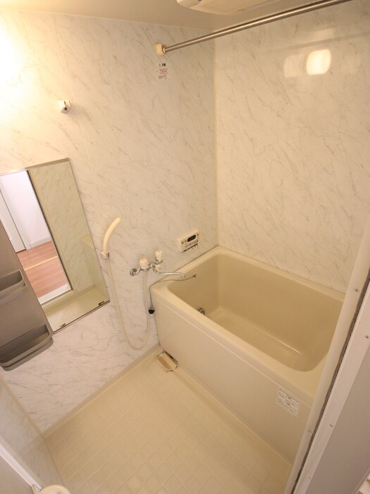 物件内観写真9　(バス／シャワールーム等)