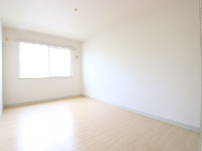 物件内観写真12　(居室)