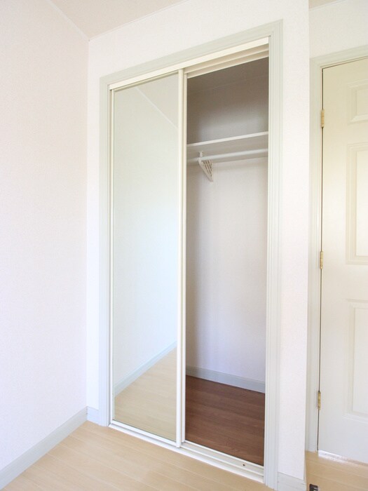 物件内観写真14　(収納)