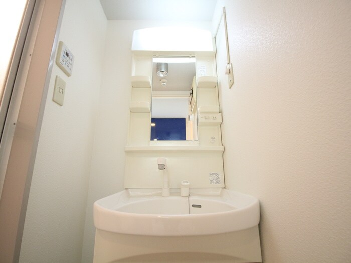 物件内観写真12　(洗面)