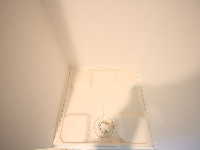 物件内観写真14　(洗濯機置場)