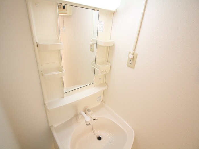 物件内観写真15　(洗面)