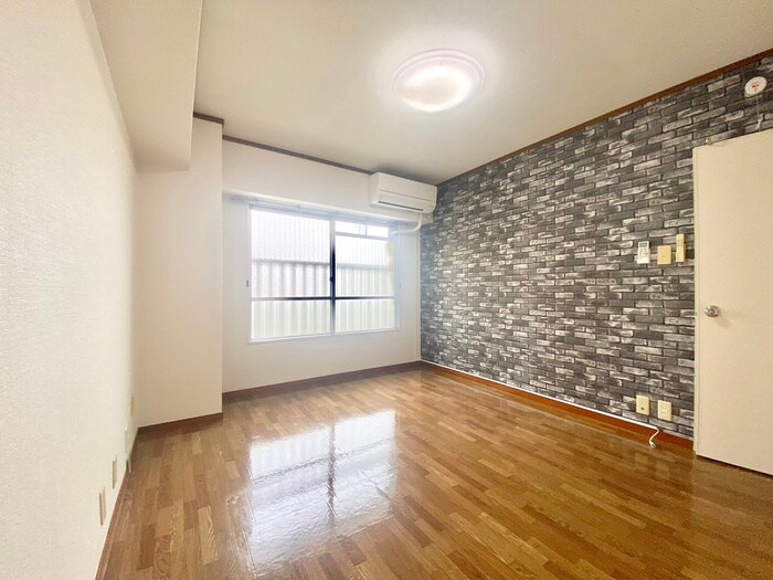 物件内観写真22　(居室)