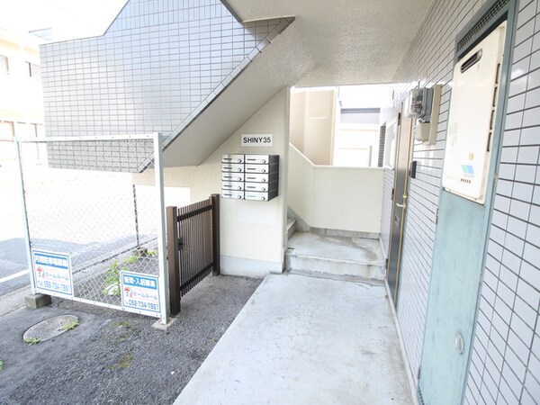 エントランス部分