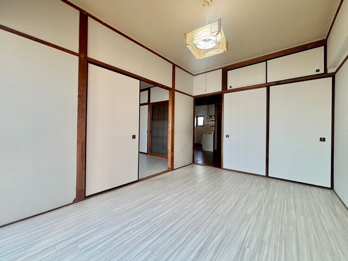 物件内観写真8　(居室)