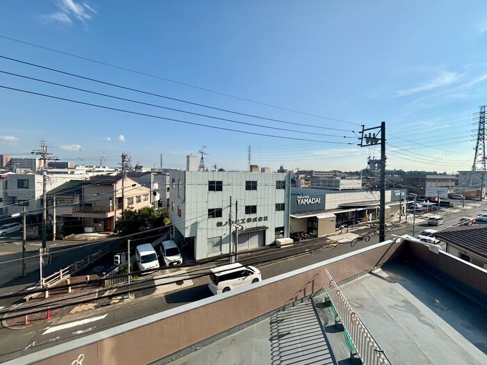 物件内観写真22　(室内からの展望)