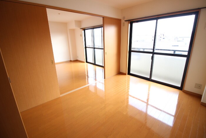 物件内観写真22　(居室)