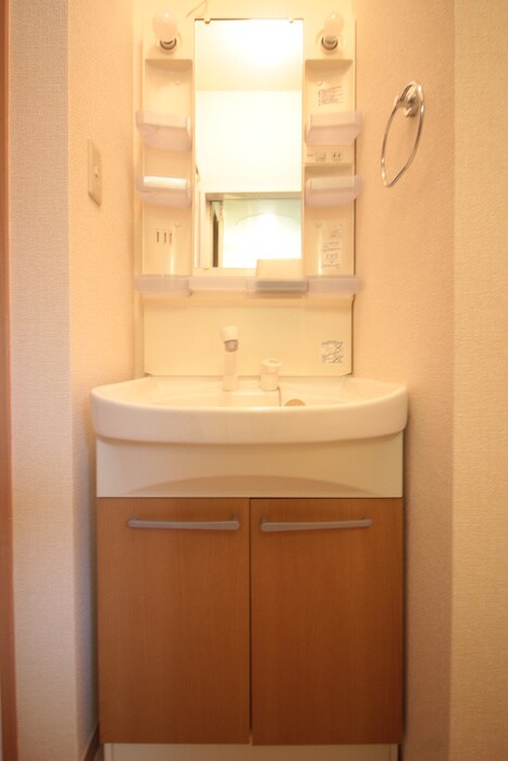 物件内観写真11　(洗面)