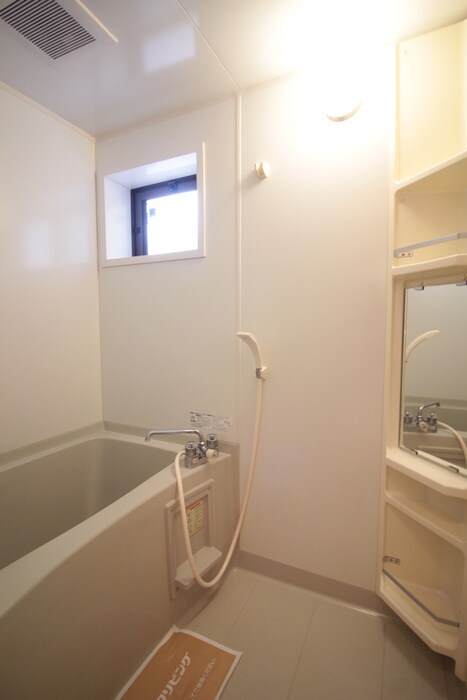 物件内観写真12　(バス／シャワールーム等)