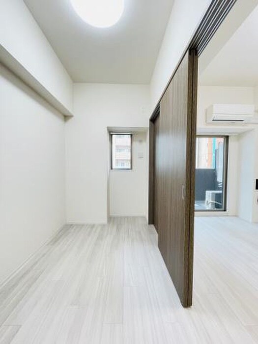 物件内観写真3　(居室)