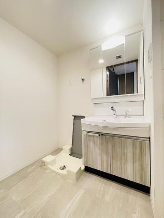 物件内観写真7　(洗面)