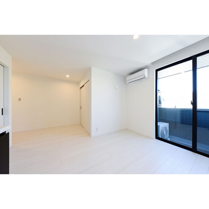 物件内観写真5　(居室)