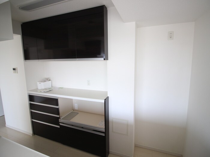 物件内観写真9　(収納)