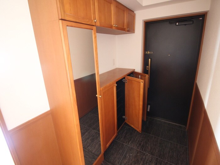 物件内観写真17　(靴箱)