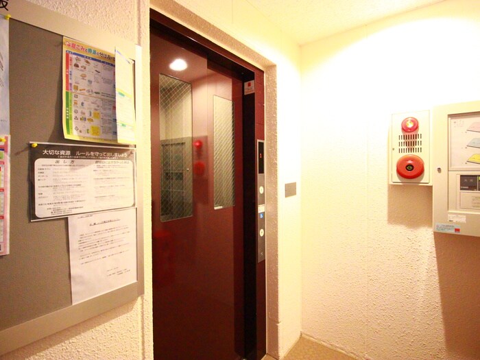 物件外観写真4　(建物設備)